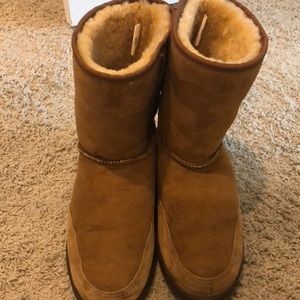 Ugg boots, only worn once